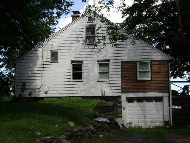 Building photograph for 11 CARMEL HILL RD S
